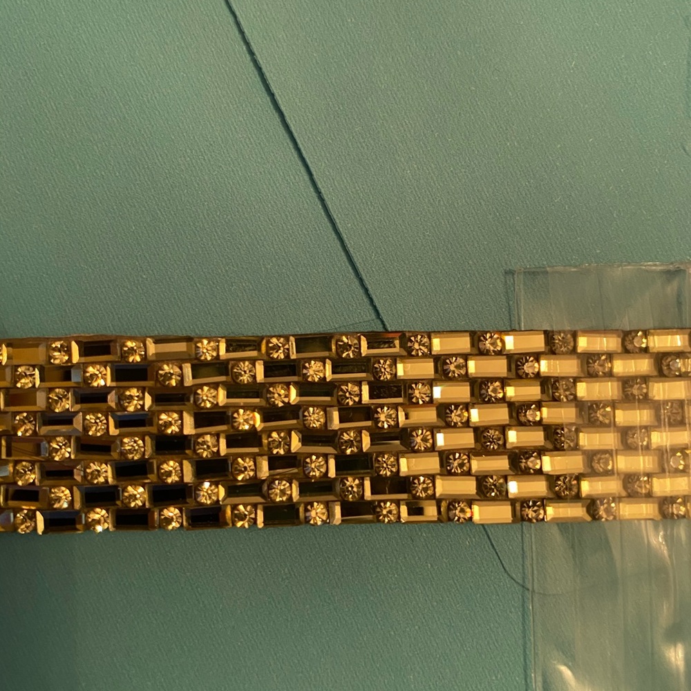 Chokers - Picture 10 of 16